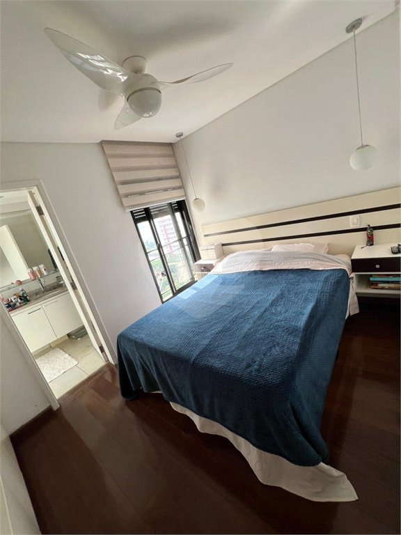 Apartamento à venda com 2 suítes em Campo Belo, São Paulo, SP