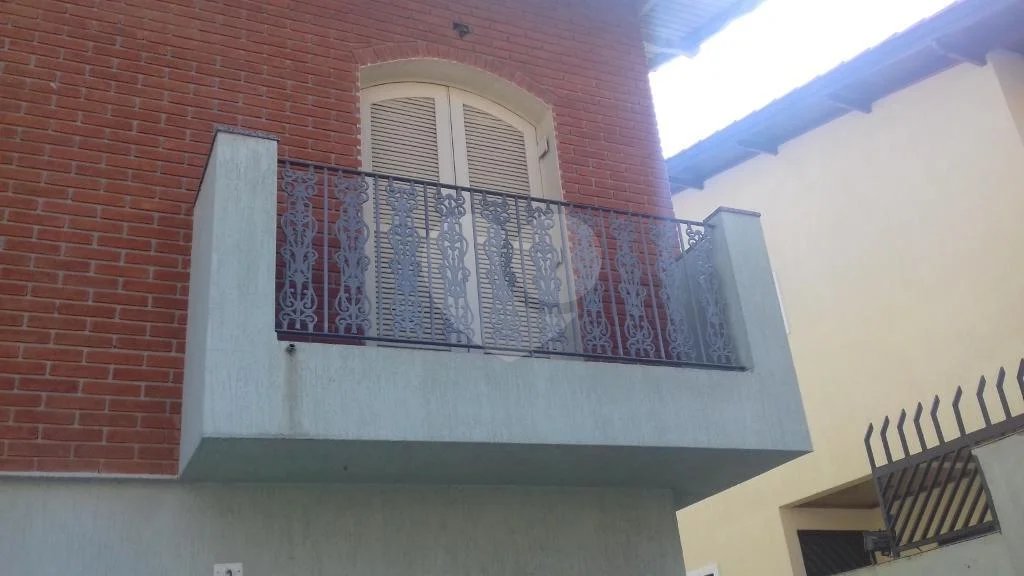 Lindo sobrado com suíte master.