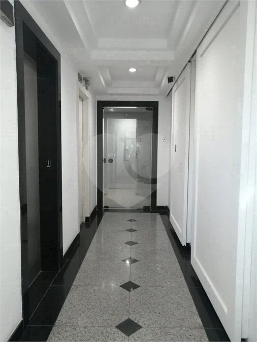 SALA COMERCIAL, 106m2, NO PARAISO