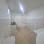 SOBRADO TIPO APARTAMENTO COM 1 QUARTO PARA LOCAÇÃO 153m² - SANTÍSSIMO
