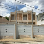 Sobrado novo nunca habitado.