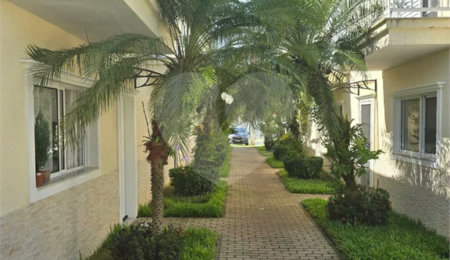 Apartamento à venda com 2 suítes em Maitinga, Bertioga, SP