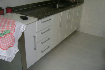Casa à venda com 3 quartos, sendo 1 suíte, no condomínio Res Green Ville, São Paulo - SP