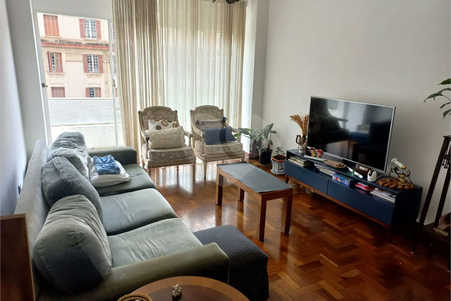 Apartamento 2 dormitórios para venda na Santa Cecília em São Paulo / SP