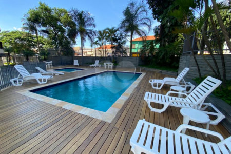 Apartamento com 4 dormitórios , sendo 1 suíte , 2 vagas , à venda na Moóca.