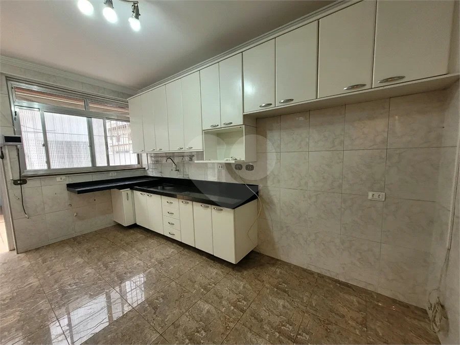 SOBRADO PARA VENDA OULOCAÇÃO NO ALTO DA LAPA