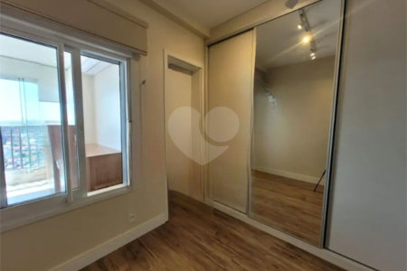 Apartamento à venda com 3 quartos, sendo 2 suítes, em Cambuci, São Paulo, SP