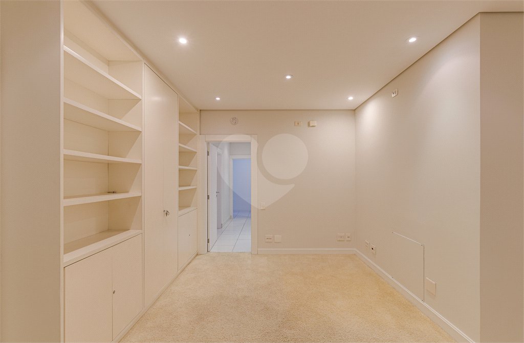 Apartamento à venda ou para alugar com 4 suítes em Alto da Boa Vista, São Paulo, SP