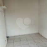 PREDIO COM 2 CASAS NO SACOMÃ