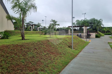 Casa térrea no residencial Villeneuve - São Carlos/SP