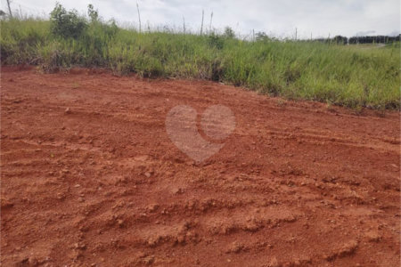 Terreno à venda no Condominio Elementum em Atibaia