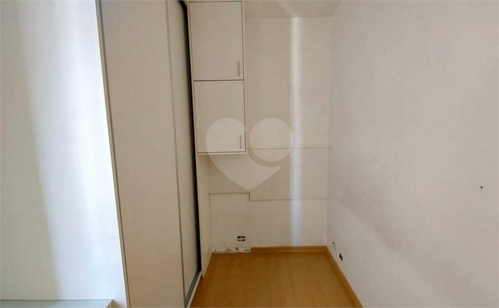 Apartamento de 03 dormitórios. Agende uma visita.