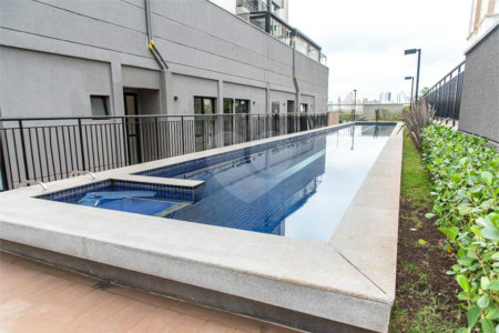 Apartamento de 33m² com 1 Quarto e 1 Vaga à Venda na Vila Mariana