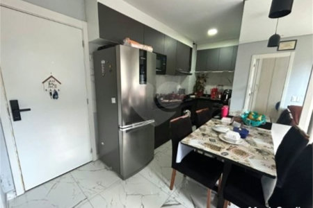 Apartamento com 46m² , 2 dormitórios , à venda na Moóca.