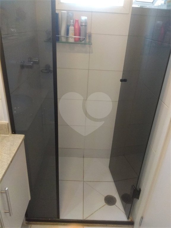 Apartamento 82 m² com varanda 2 dormitórios sendo 1 suítes 1 vaga.