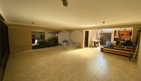 Casa à venda com 3 quartos, sendo 2 suítes,  em Cidade Jardim, São Carlos, SP