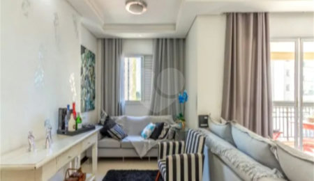Apartamento à venda com 3 suítes em Vila Regente Feijó, São Paulo, SP