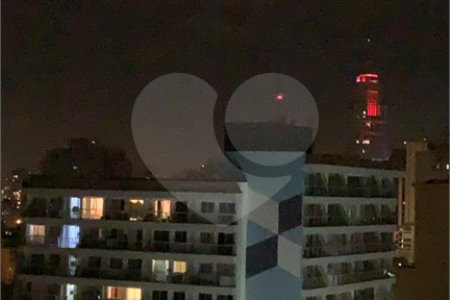 Stúdio à venda no Centro com 1 vaga de garagem
