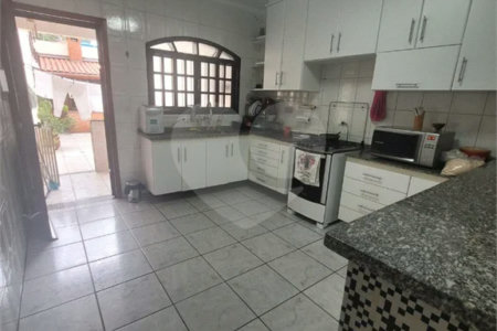 Sobrado de 3 quartos à venda na Penha