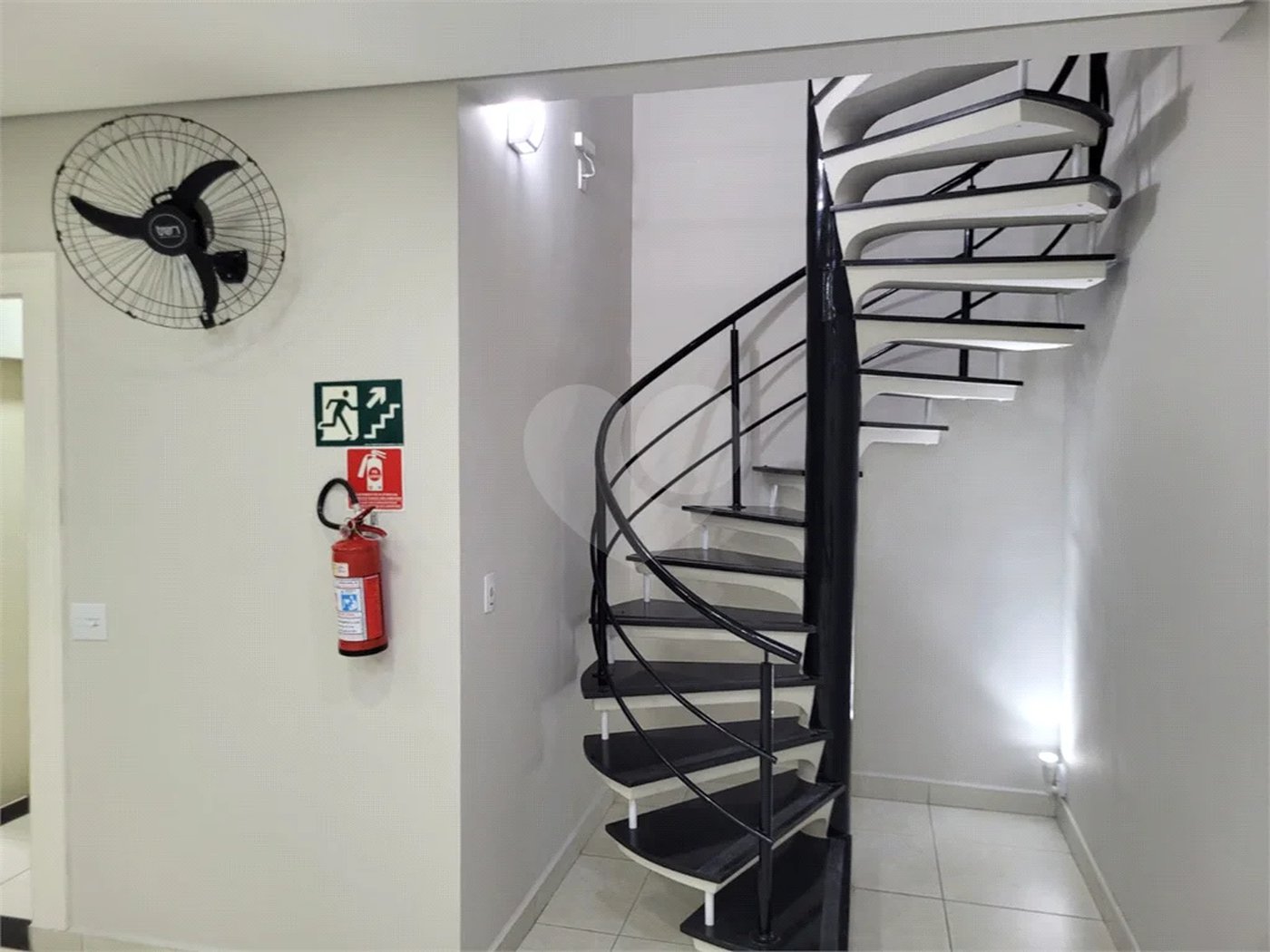 Ponto Comercial 200 m² 4 salas Jardim Armênia - Mogi das Cruzes SP