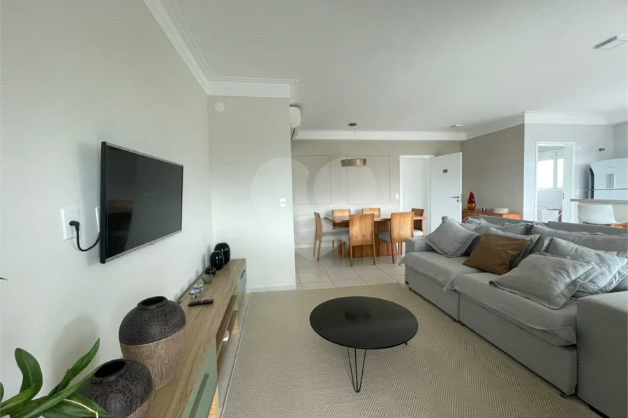 Apartamento à venda com 2 suítes no Centro, Bertioga, SP