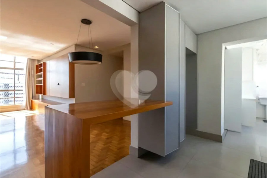 Apartamento à venda 97 m², 2 dormitórios, 1 vaga no Jardim Paulista - São Paulo/SP.