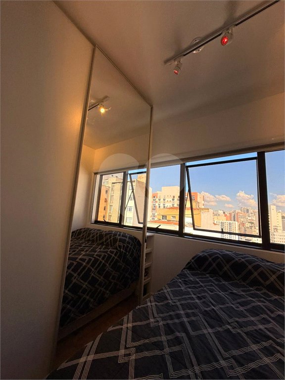 Apartamento à venda com 1 dormitório 29m 1 vaga na Consolação São Paulo