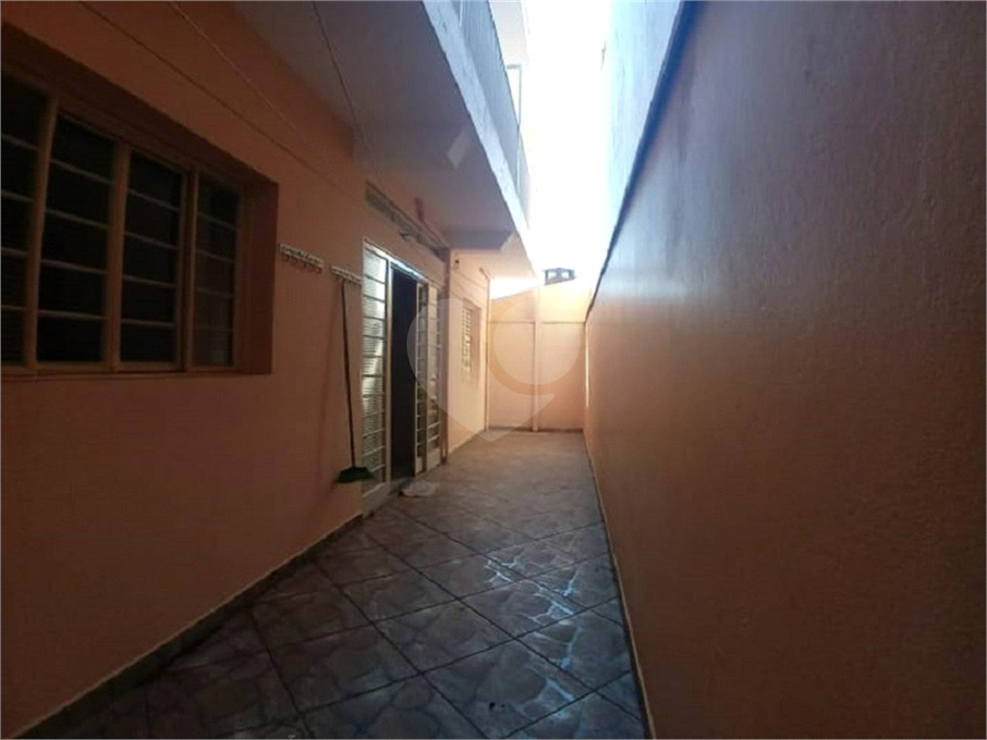 Sobrado à venda com 4 quartos, em Residencial Itamarati