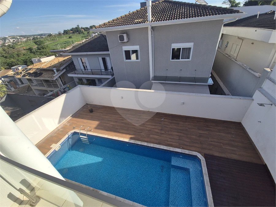 Belíssima Residência de 267 m² com Lazer Privativo no Condomínio Terras do Oriente – Valinhos