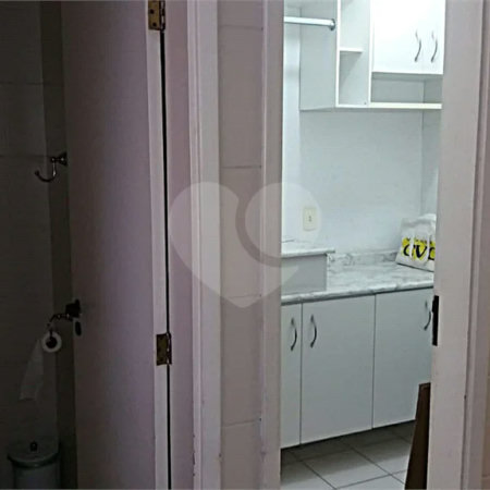 Mooca . 2 vagas de garagem. Ao lado da Rua da Mooca
