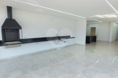 Casa Alto Padrão | 4 suites | Condominio Clube | Atibaia