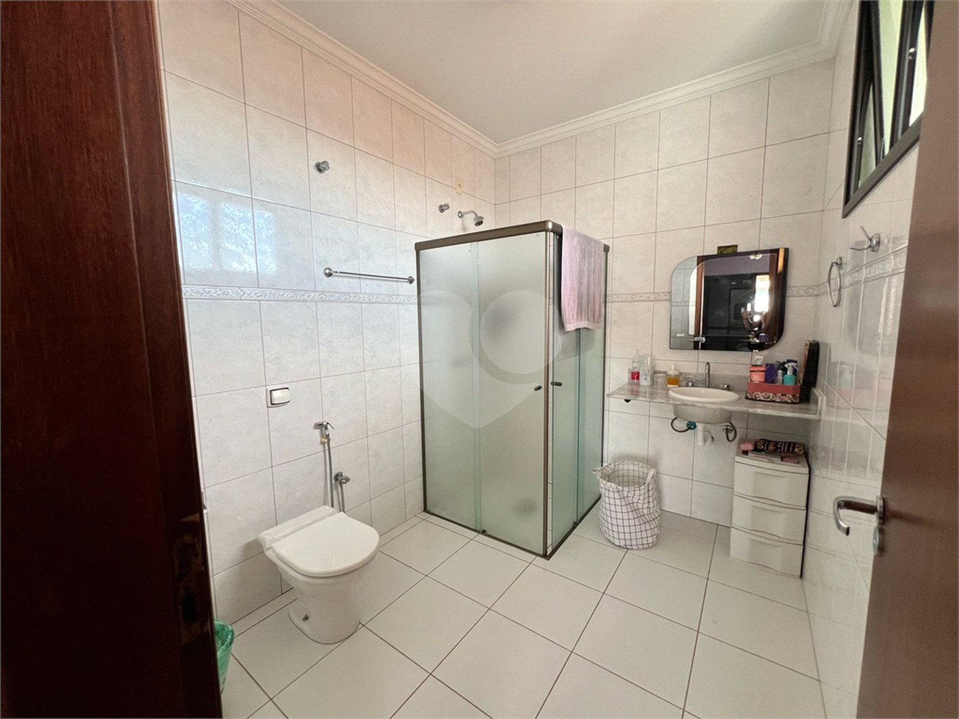 Casa a venda com 5 quartos em São Carlos