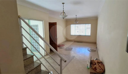 Casa à venda com 4 quartos, sendo 2 suítes,  em Vila Nair, São Paulo, SP