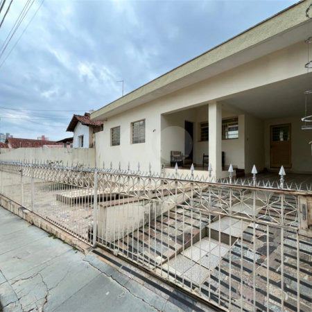 Casa a venda na Cidade Jardim com 3 dormitorios e 1 suite