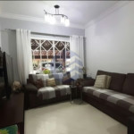 Sobrado espaçoso e completo em condomínio fechado no Bonfiglioli!