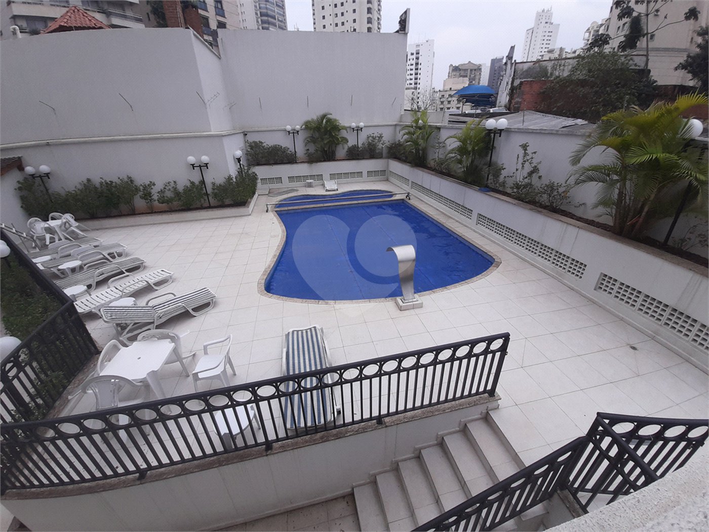 Apartamento 3 dormitórios sacada à venda no bairro de Santana em São Paulo