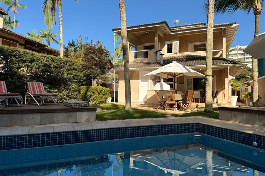 Casa à venda com 4 suítes em Riviera de São Lourenço, Bertioga, SP