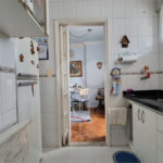 Apartamento à Venda na Bela Vista com 60m², Excelente Localização e Potencial de Reforma