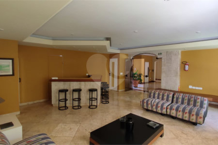 Apartamento de 3 dormitórios à Venda - Jardim Bethânia