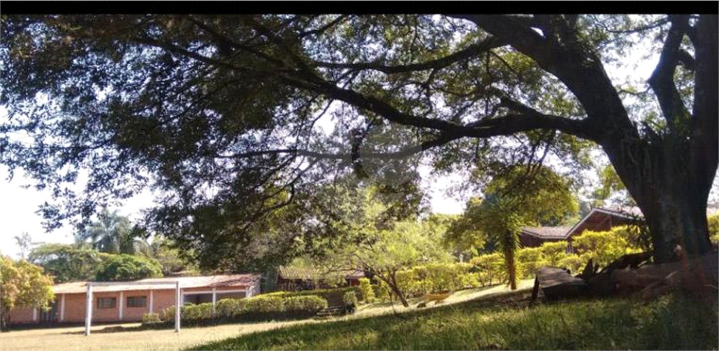 Fazenda à venda com 11 quartos no Centro, Analândia, SP