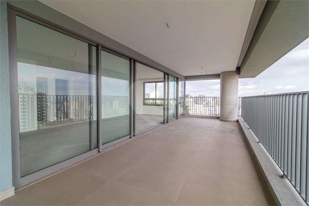 Apartamento a venda 3 quartos Paraíso