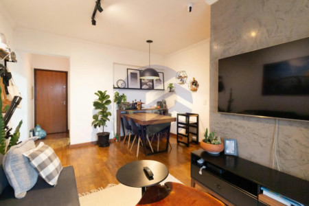 Apartamento à venda com 3 quartos, sendo 1 suíte, em Vila Gomes, São Paulo - SP