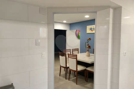 Belíssimo apartamento de 168,62m² no Belenzinho todo reformado com 3 dorm e 2 vagas .Aceita Permuta