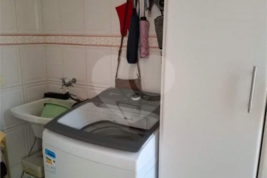 Apartamento à venda com 2 suítes no Centro, Bertioga, SP