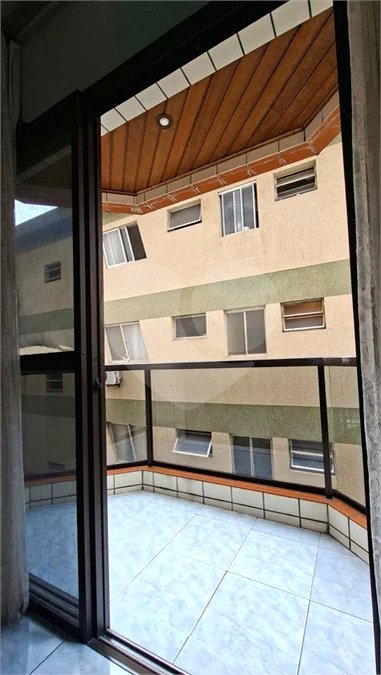 APARTAMENTO LINDINHO, PLANTA EXCELENTE, LOCALIZAÇÃO IMPAR. ( JD. GUILHERMINA ).