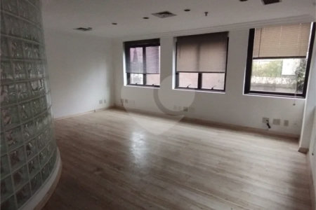 Sala comercial para locação no Jardim Paulista