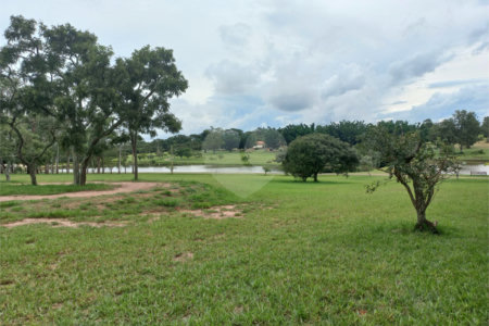 Loteamento Residencial no Condomínio Vila Pinhal do Broa