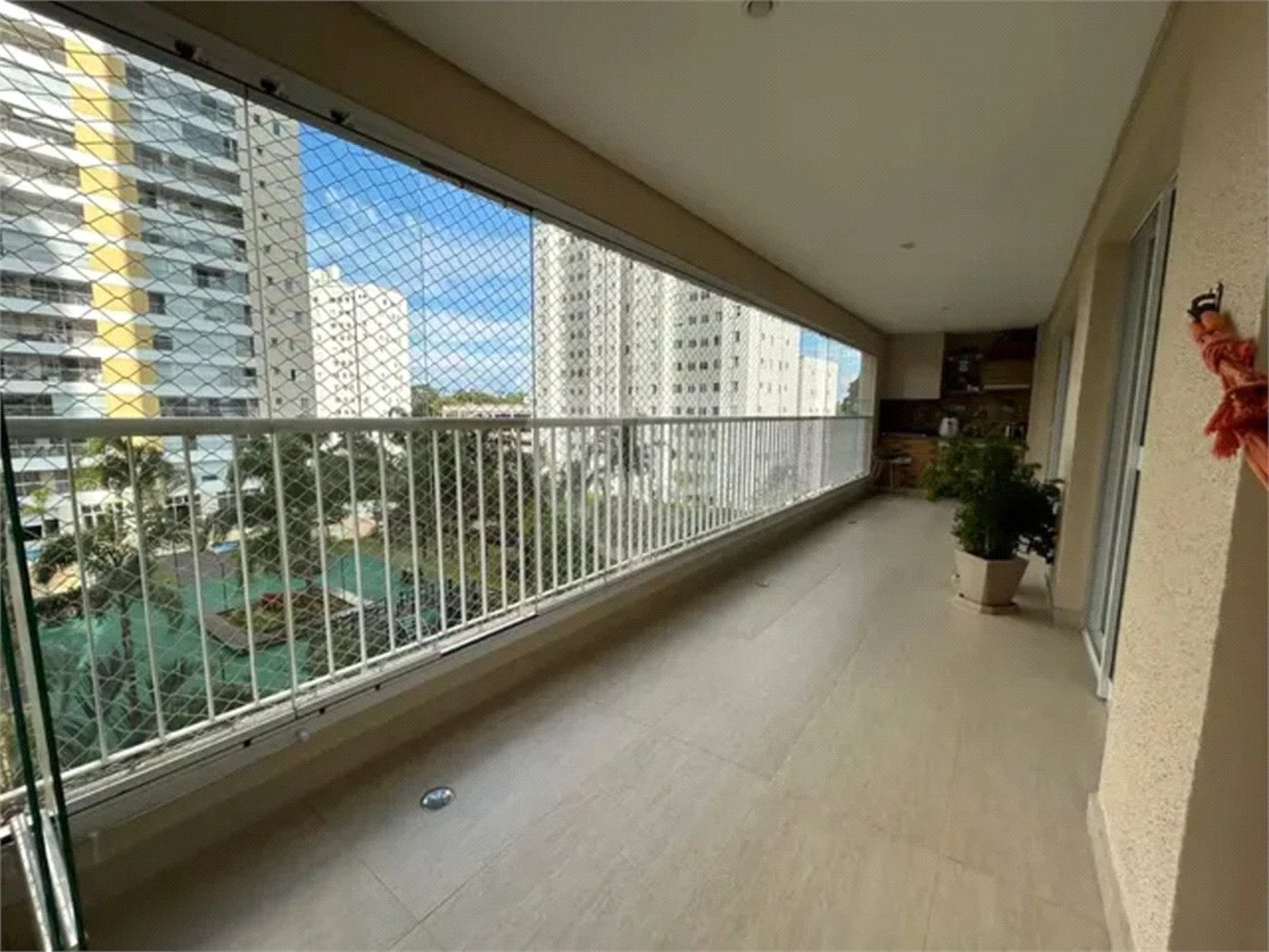 APARTAMENTO A VENDA 156M², 3 SUITES, 1 ESCRITORIO, 3 VAGAS - JARDIM DAS INDUSTRIAS - SÃO JOSÉ DOS CA