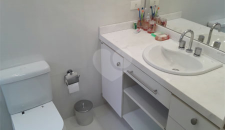 Sobrado à venda com 3 suítes em Mooca, São Paulo, SP