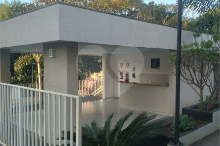 Apartamento à Venda no Parque dos Manacás